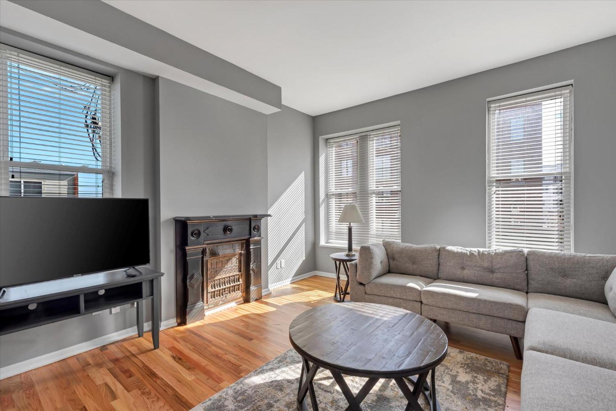 Вилла Amazing Recently Rehabbed Stl Unit In Prime Soulard Location 713A Сент-Луис Экстерьер фото